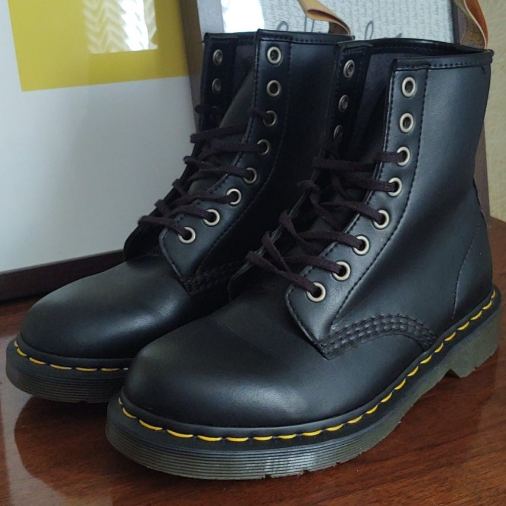 Dr Martens 1460 Vegan Felix Lace Up Boots Size 7